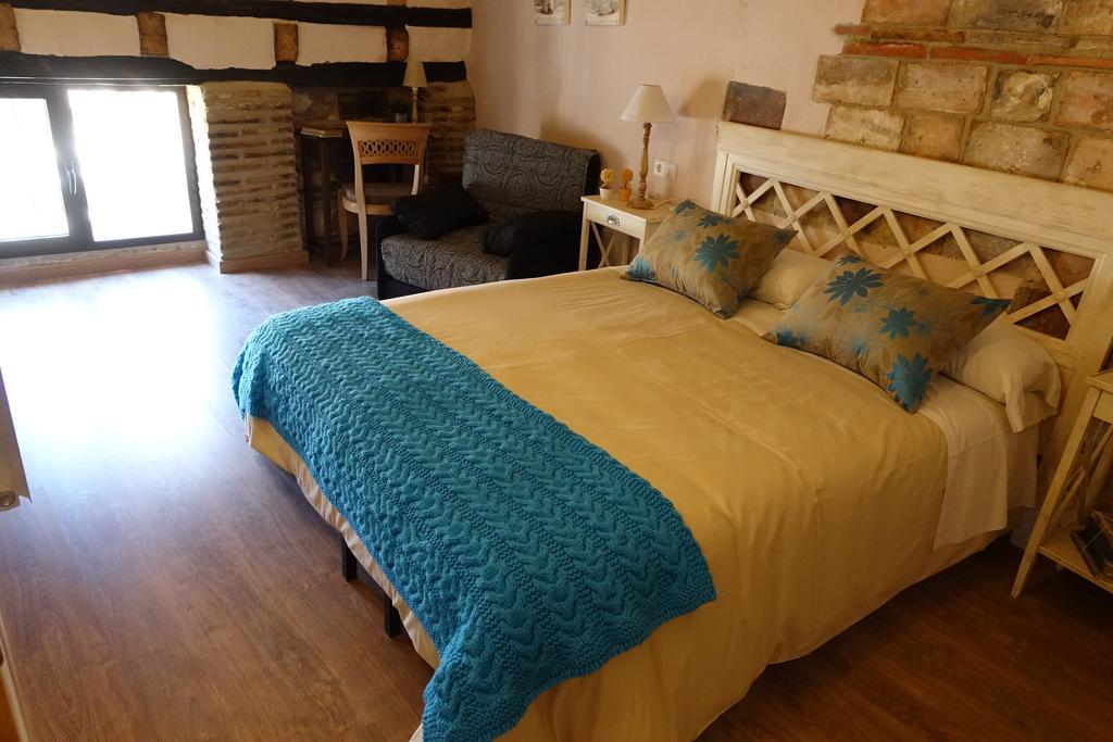 Apartamentos La Dama Azul Ágreda Chambre photo